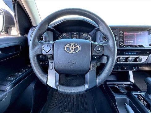 Used 2021 Toyota Tacoma SR AWD/4WD image 17