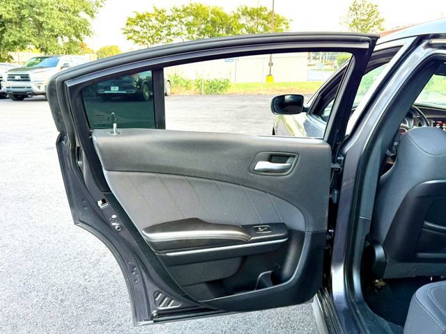 Used 2019 Dodge Charger R/T RWD image 16