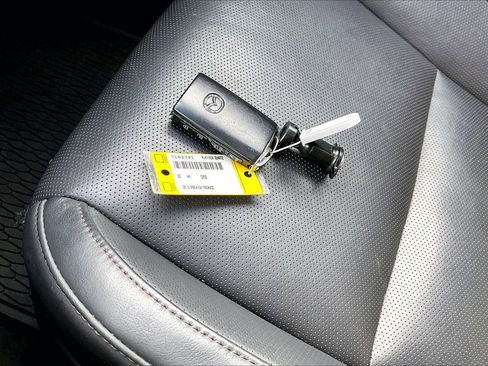 Used 2022 MAZDA CX-30 AWD 2.5 S w/ Premium Package image 33