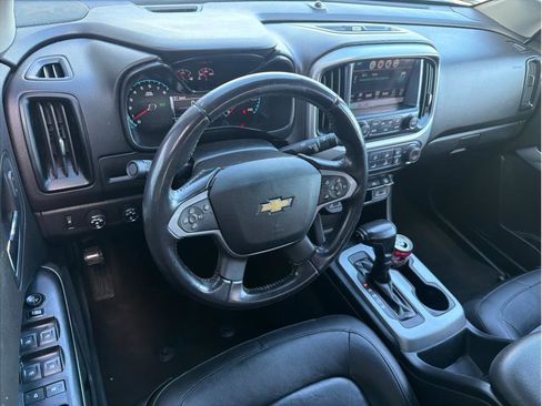 Used 2016 Chevrolet Colorado LT w/ Midnight Edition image 2