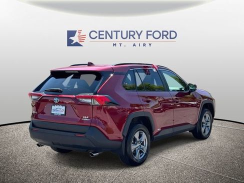 Used 2024 Toyota RAV4 XLE w/ Convenience Package AWD/4WD image 2
