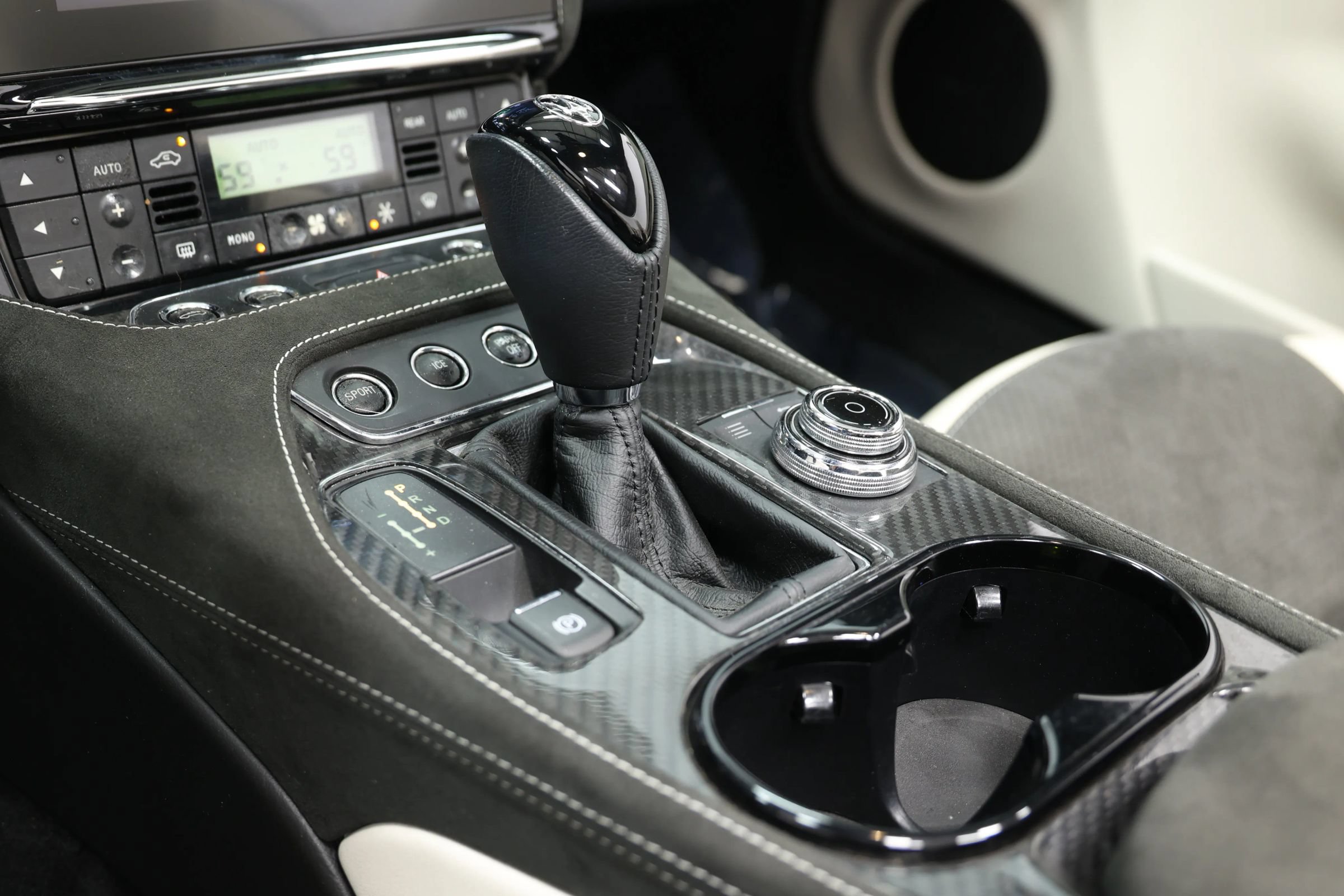 Used 2018 Maserati GranTurismo Sport RWD image 39