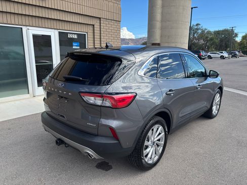 Used 2022 Ford Escape Titanium w/ Titanium Elite Package image 3