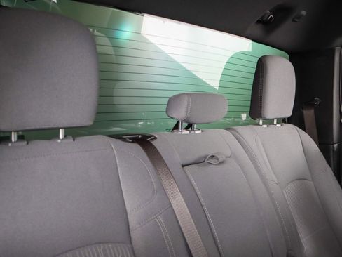 Used 2024 RAM 2500 Big Horn w/ Off Road Package image 28