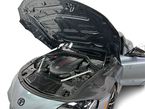 Used 2021 Toyota Supra Premium image 11