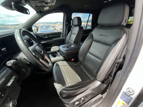Used 2023 GMC Yukon Denali AWD/4WD image 28