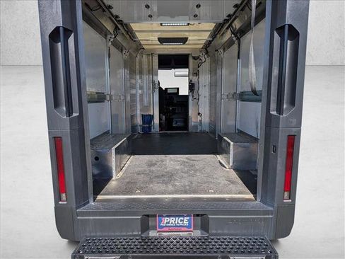 Used 2023 Chevrolet Brightdrop 600 w/ Active Safety Package 2 image 6