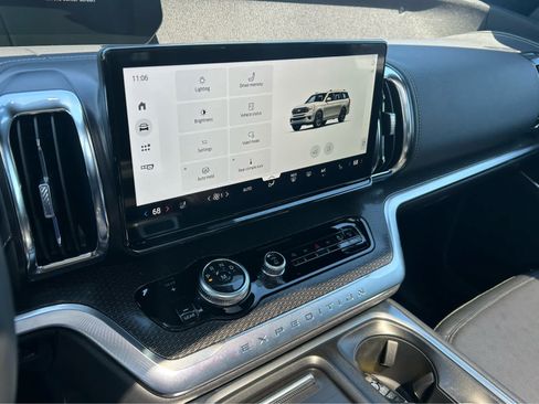 New 2027 Ford Expedition Platinum AWD/4WD image 46