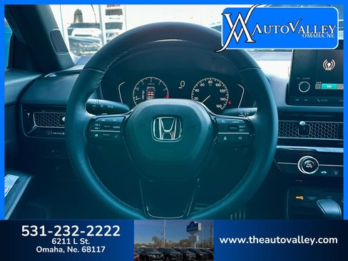 Used 2025 Honda Civic Sport image 25