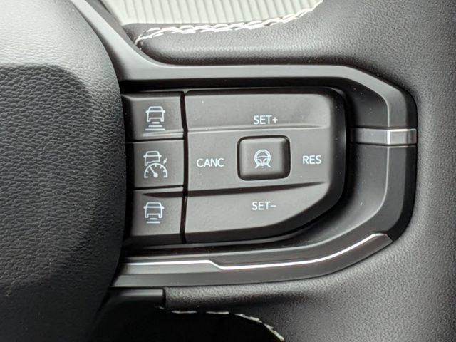 New 2026 Jeep Cherokee Limited AWD/4WD image 19