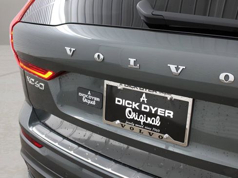 Used 2026 Volvo XC60 T8 Ultra w/ Protection Package Premier AWD/4WD image 34