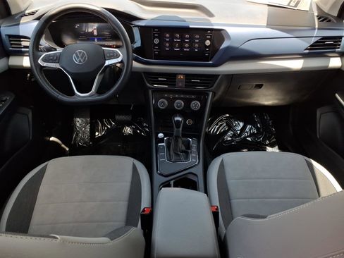 Certified 2023 Volkswagen Taos SE w/ Black Wheel Package FWD image 22