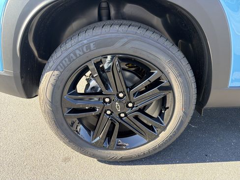 New 2026 Chevrolet Trax ACTIV w/ Sunroof Package image 16