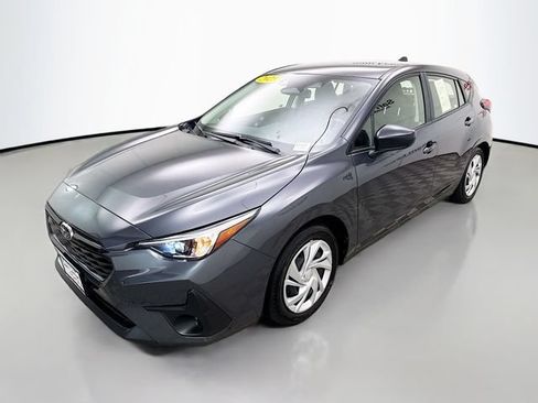 Used 2025 Subaru Impreza 2.0i AWD/4WD image 3