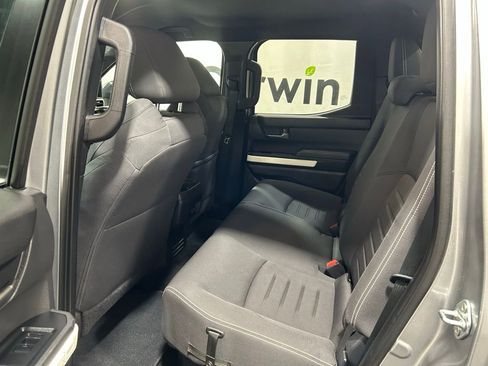 Used 2024 Toyota Tacoma TRD Off-Road image 18