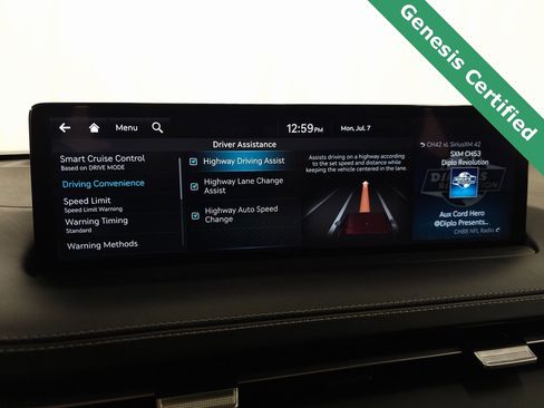 Used 2025 Genesis GV70 3.5T Sport w/ Sport Advanced Package image 30