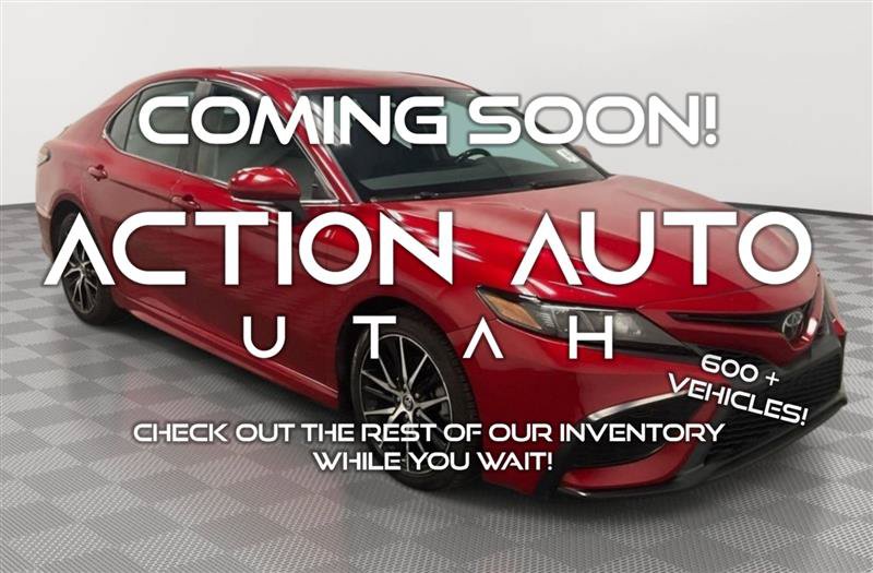Used 2022 Toyota Camry SE w/ Convenience Package FWD image 1