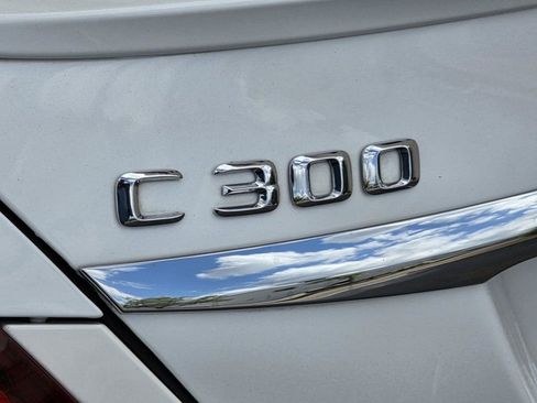 Used 2015 Mercedes-Benz C 300 Sedan image 32