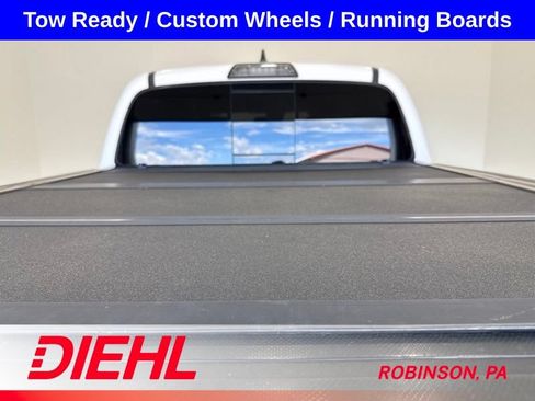 Used 2019 Toyota Tacoma SR5 RWD image 11