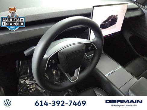 Used 2026 Tesla Model Y Long Range image 17