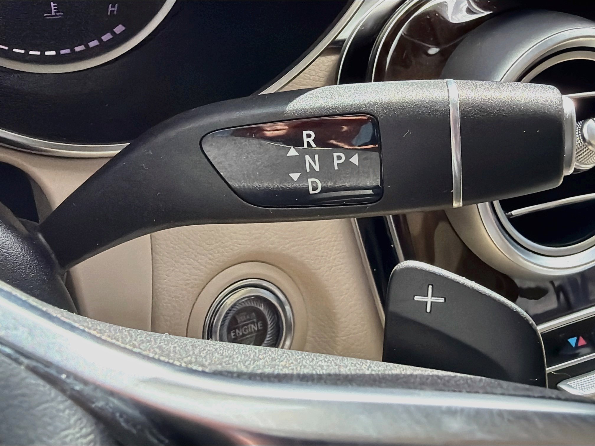 Used 2022 Mercedes-Benz GLC 300 4MATIC image 29