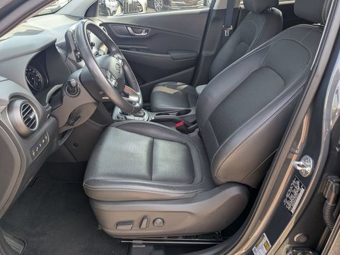 Used 2020 Hyundai Kona Ultimate FWD image 11