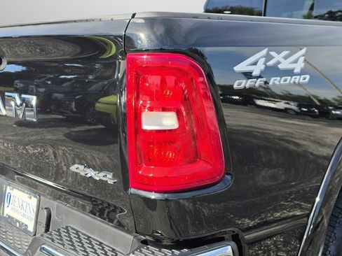Used 2025 RAM 1500 Big Horn AWD/4WD image 14
