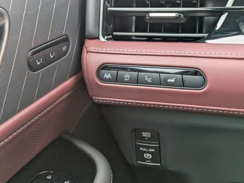 New 2026 INFINITI QX80 Autograph w/ Premium Cargo Package image 31