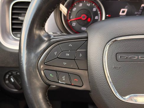 Used 2022 Dodge Charger SXT w/ Leather Interior Group RWD image 29