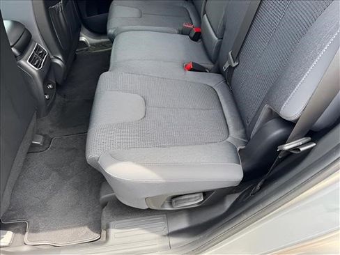 Used 2022 Hyundai Santa Fe SEL AWD/4WD image 12