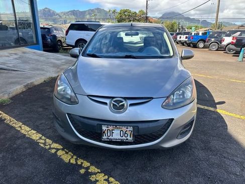Used 2012 MAZDA MAZDA2 Sport FWD image 2
