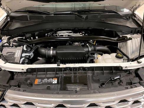 Certified 2022 Ford Explorer Platinum w/ Equipment Group 601A image 10