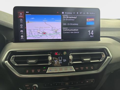 Certified 2024 BMW X3 xDrive30i w/ Premium Package image 23