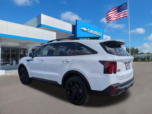 Used 2024 Kia Sorento SX image 6