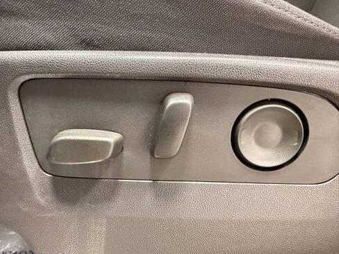 Used 2024 Chevrolet Silverado 1500 RST w/ Z71 Off-Road Package image 32