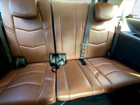 Used 2019 Cadillac Escalade Premium Luxury AWD/4WD image 33