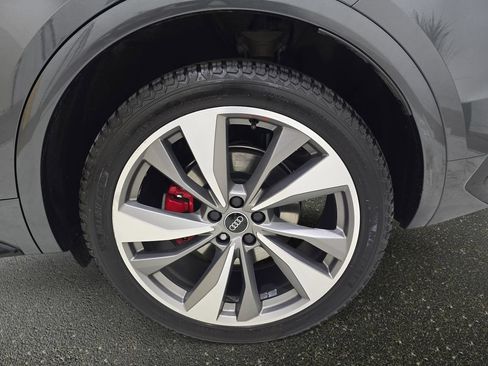 Used 2023 Audi SQ5 Premium Plus w/ Premium Plus Package AWD/4WD image 35