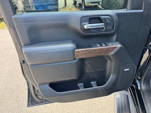 Used 2020 Chevrolet Silverado 1500 High Country w/ Safety Package II RWD image 41
