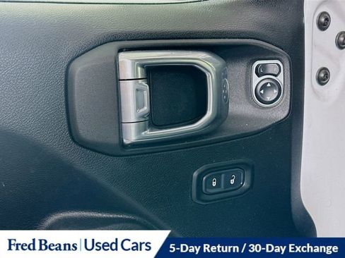 Used 2021 Jeep Wrangler Unlimited Sport AWD/4WD image 19