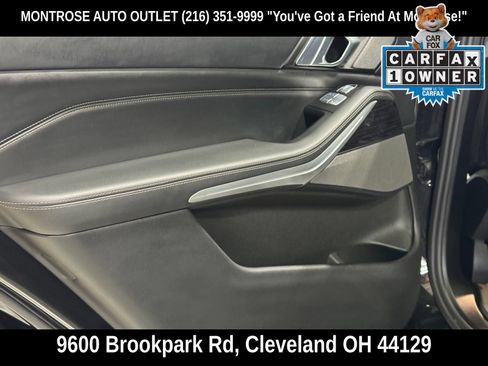 Used 2022 BMW X7 M50i AWD/4WD image 38