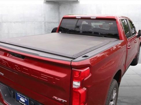 Used 2022 Chevrolet Silverado 1500 RST AWD/4WD image 7
