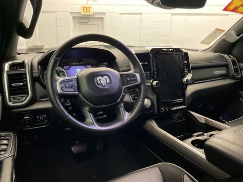 Used 2024 RAM 1500 Laramie AWD/4WD image 8