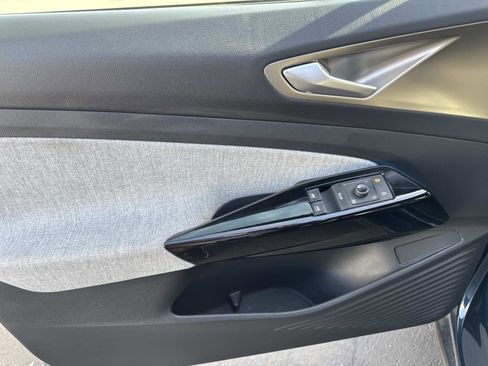 Certified 2023 Volkswagen ID.4 2WD image 15