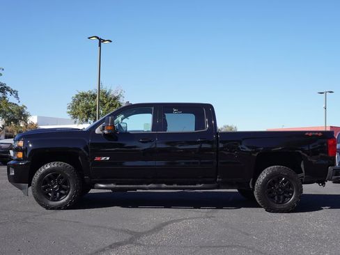 Used 2017 Chevrolet Silverado 2500 LTZ w/ Duramax Plus Package image 2