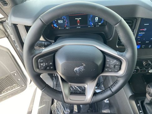 New 2026 Ford Bronco Badlands AWD/4WD image 30