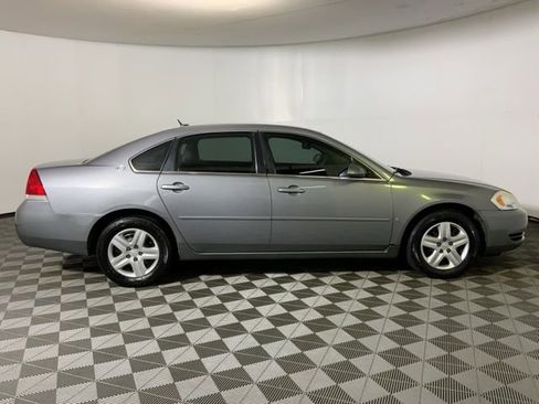 Used 2006 Chevrolet Impala LS FWD image 2