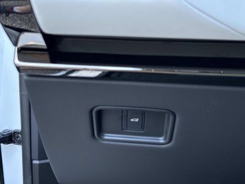 New 2027 Land Rover Range Rover Sport SV AWD/4WD image 30