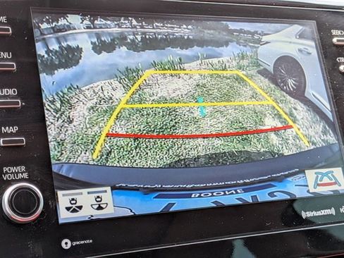 Used 2023 Toyota Camry XSE w/ Cold Weather Package image 6