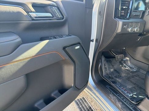 New 2026 GMC Sierra 3500 AT4 w/ AT4 Premium Plus Package image 16
