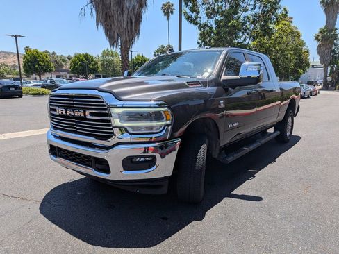 Used 2023 RAM 3500 Laramie AWD/4WD image 4